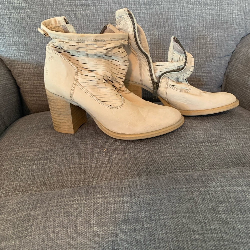 Cobb Way Ankle Boot